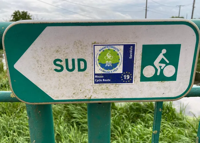 L'antre D'eux La Pause Evasion Sur La Route Des 3*